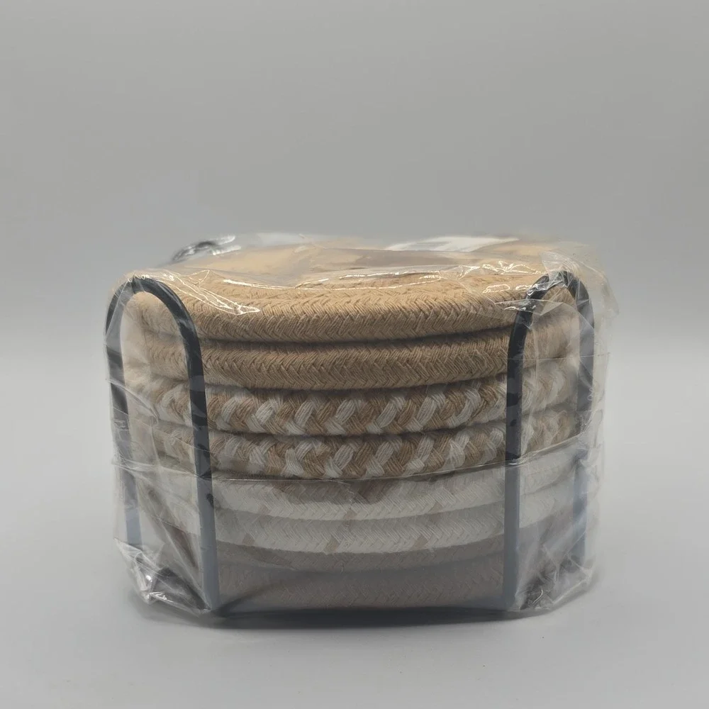 Mdkanti Braided Round Coaster Set of 8 with Holder 4.3‎ in Fabric Metal